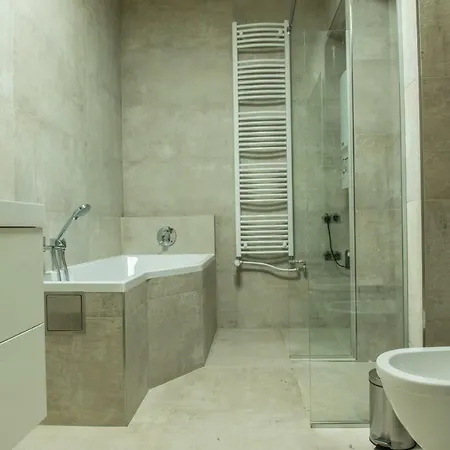 Exclusive 3 Bedroom Top-Notch Flat, Great Location Prague Exterior photo
