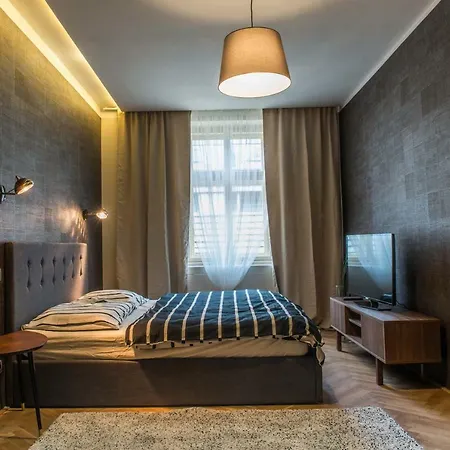 Exclusive 3 Bedroom Top-Notch Flat, Great Location Prague Exterior photo